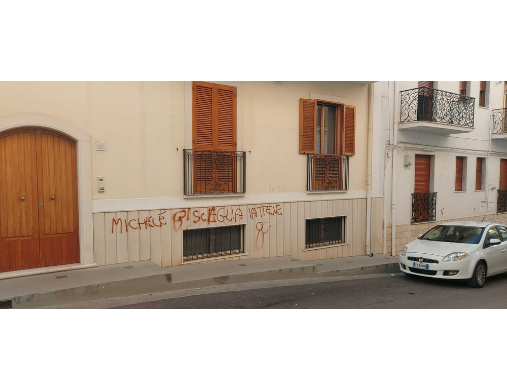 Frase minacciosa contro sindaco del Foggiano, ‘Non mi fate paura’