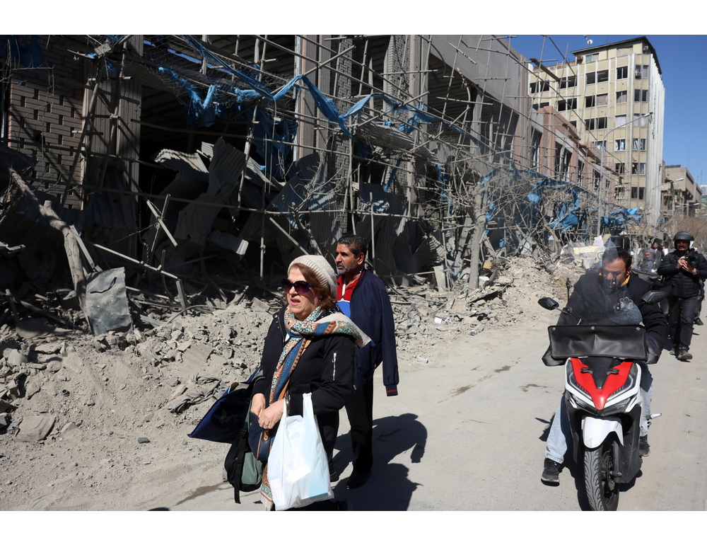 Giovane iraniana, 57 Paesi musulmani, nessuno mai dalla nostra parte