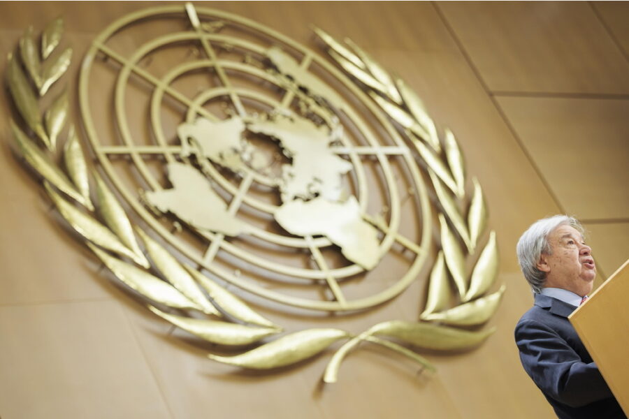 'Porre fine ai combattimenti e avviare seri negoziati diplomatici'