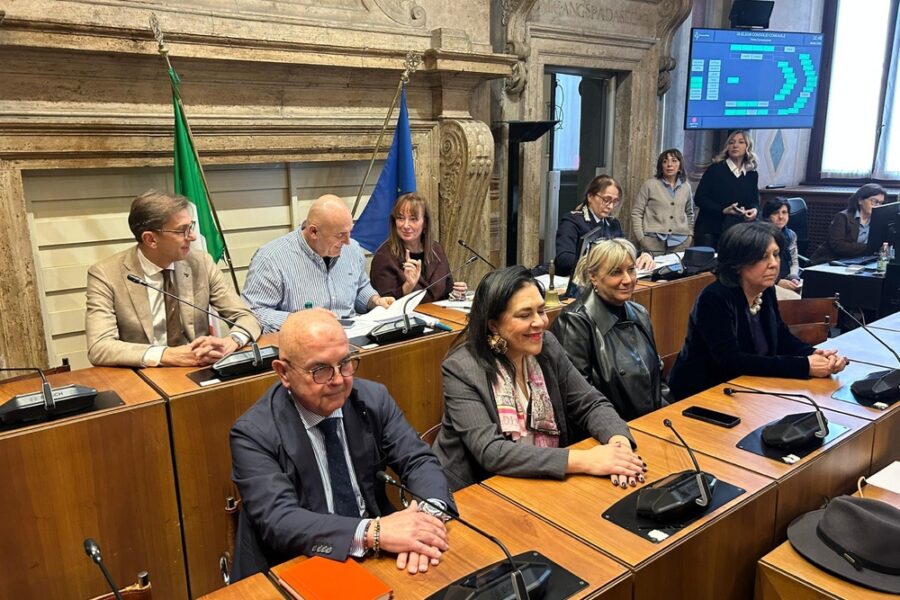 Divagazione in tema abbigliamento del sindaco di Terni