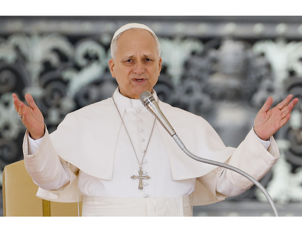 Il Papa, ‘imploriamo la pace per il mondo intero’