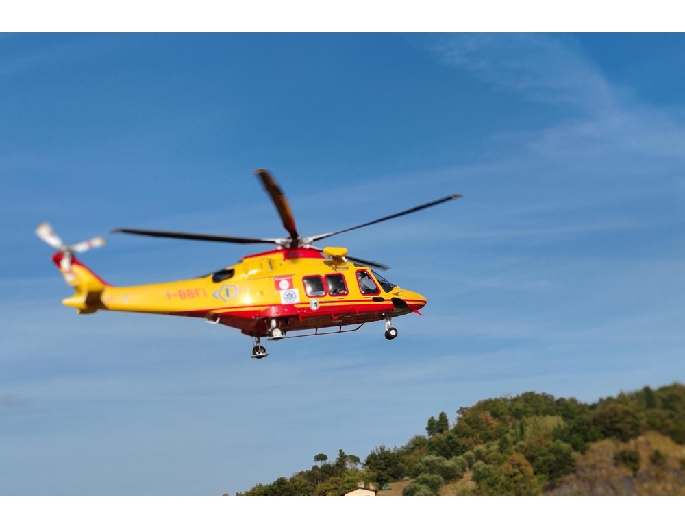 In gravi condizioni studentessa 14enne caduta da una finestra a scuola