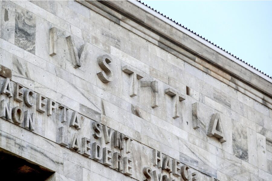 Pm Milano dispone controllo giudiziario per Dama e Aspesi