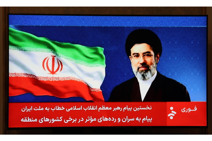 Il primo intervento della Guida Suprema