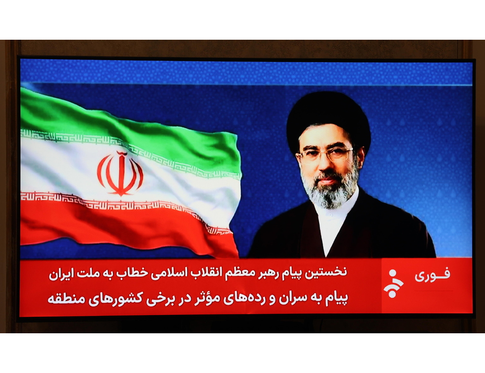 Khamenei, ‘non ci ritireremo mai, vendicheremo tutti i nostri morti’