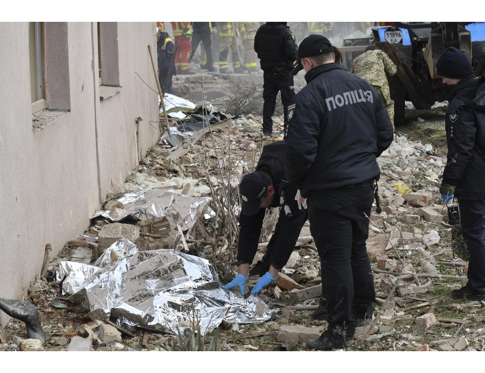 Kiev, ‘droni russi colpiscono il centro di Leopoli, danni a sito Unesco’