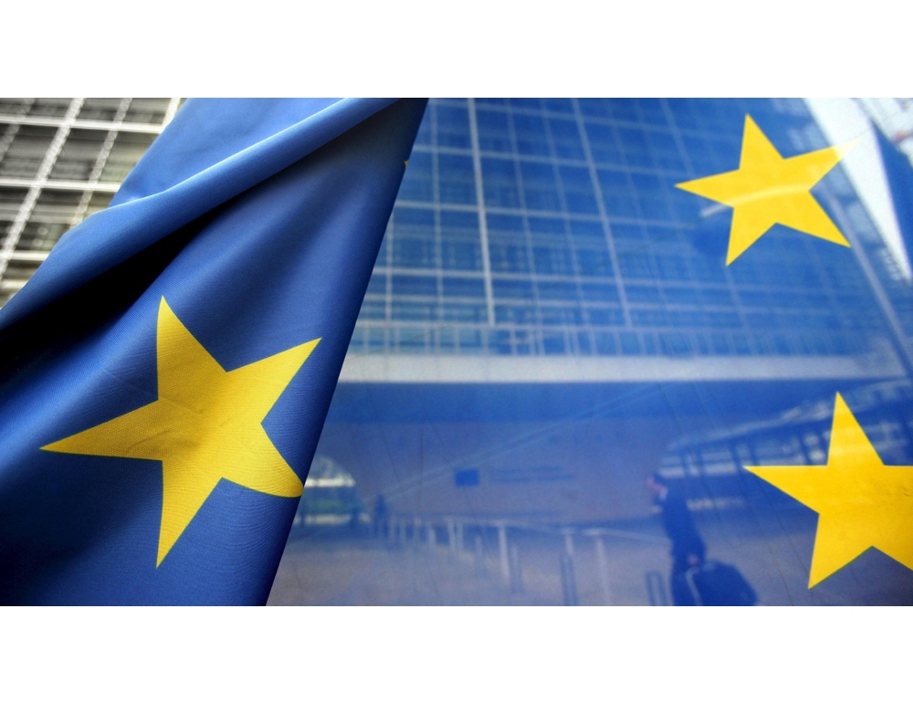 L’Ue apre un’indagine su Snapchat, ‘verificare se tutela i minori online’