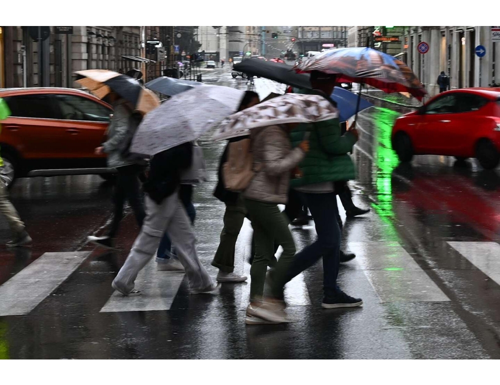 La perturbazione si sposta sul basso Mediterraneo e ci resterà per più giorni