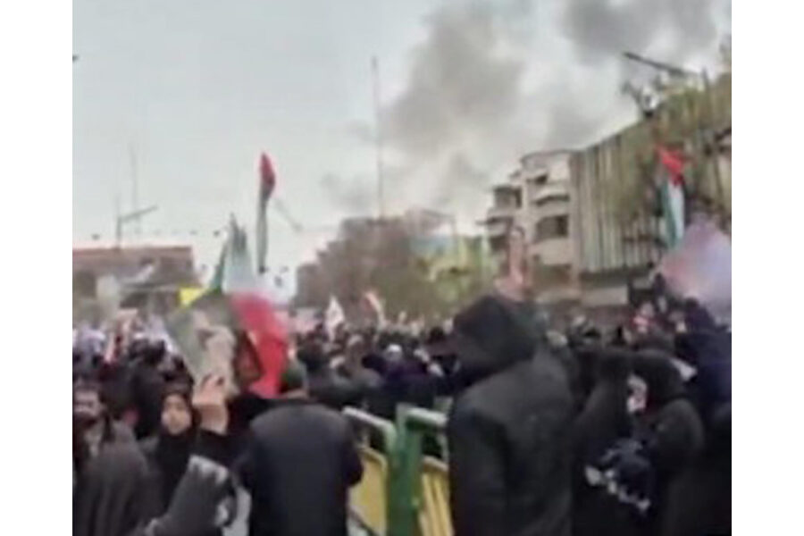 La testimonianza di Soraya 'la guerra un pretesto per reprimere ulteriormente il popolo'