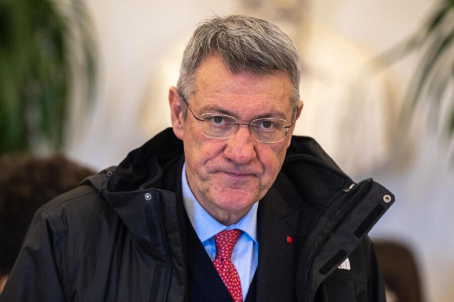 "Singolare che il nostro governo non sapesse assolutamente nulla"