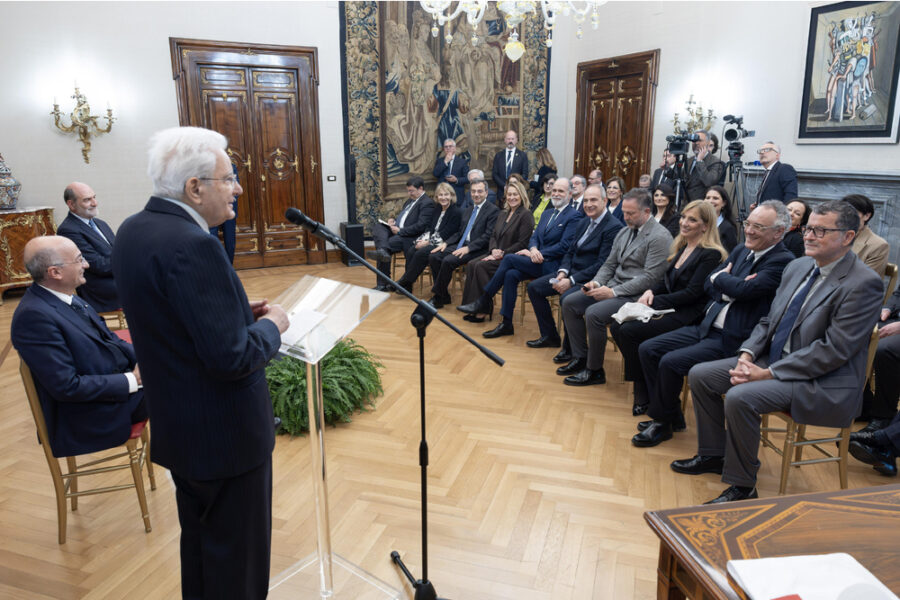 "False notizie sulla guerra un'insidia