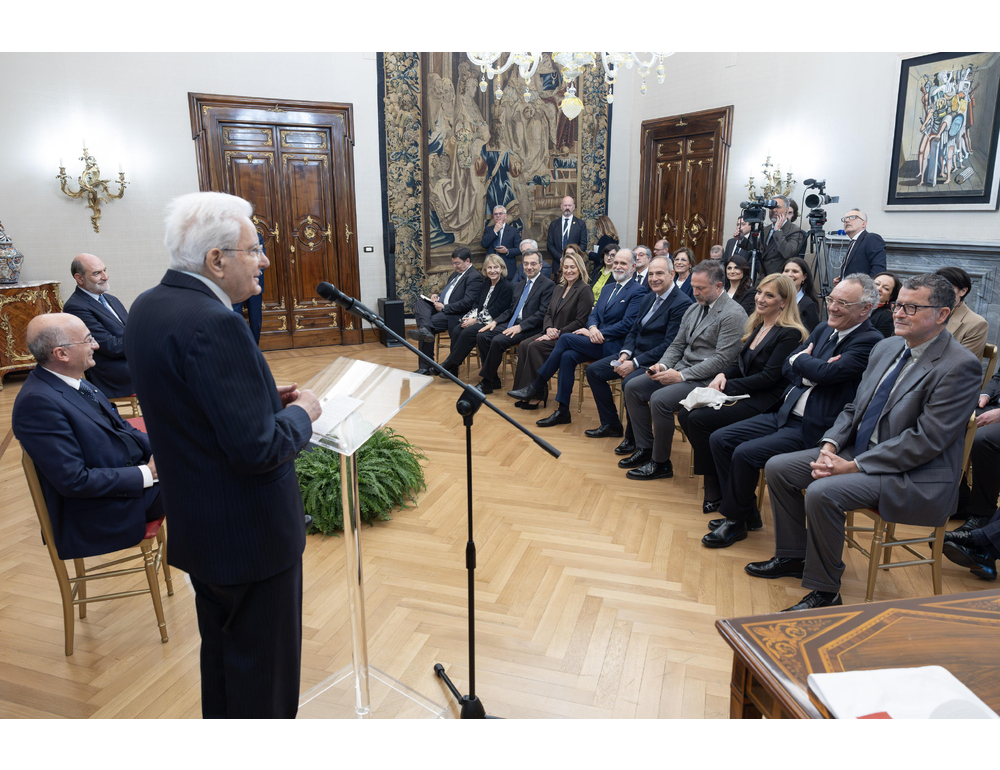 L’augurio di Mattarella al Tg2, media non spettacolarizzino le tragedie