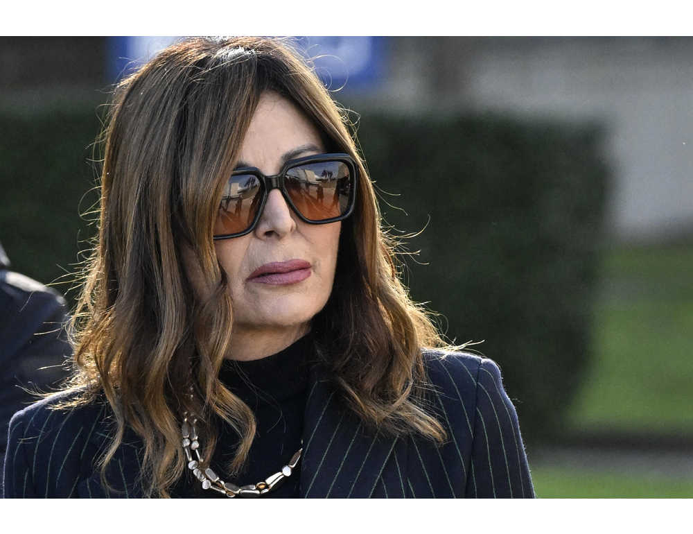 Le opposizioni presentano la mozione sfiducia su Santanchè, ‘si discuta subito’