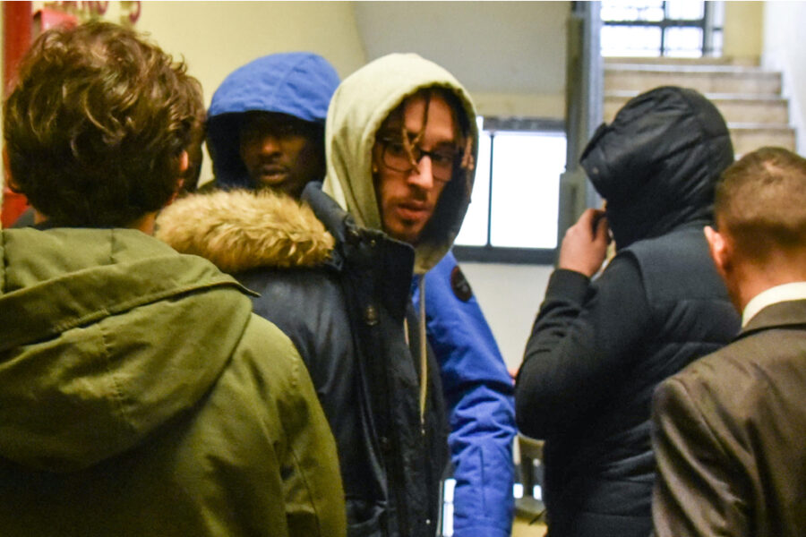 Nell'ordinanza anche pestaggi e vessazioni sulla ragazza