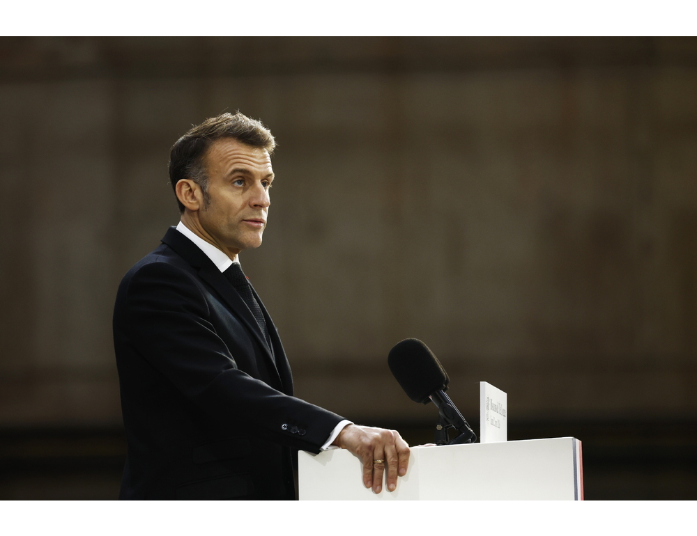 Macron, ‘aumenteremo il numero di testate nucleari della Francia’