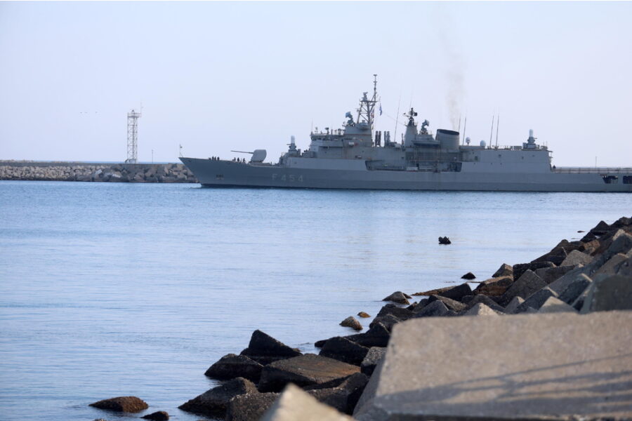 L'iniziativa del presidente francese in nome della 'solidarietà europea'