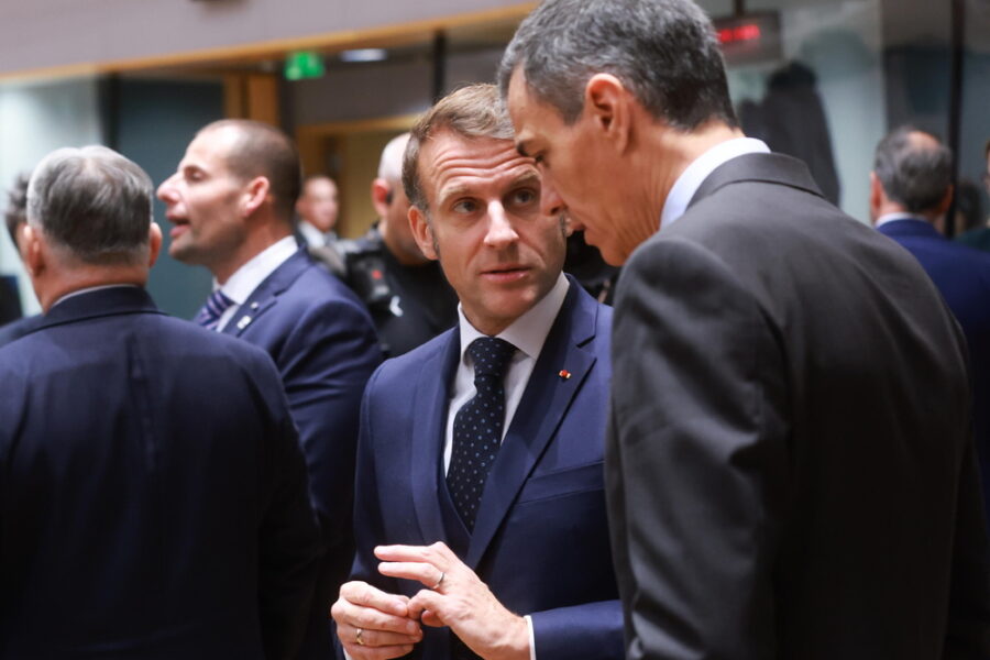 Parigi con Madrid che ha rifiutato agli Stati Uniti uso delle basi americane