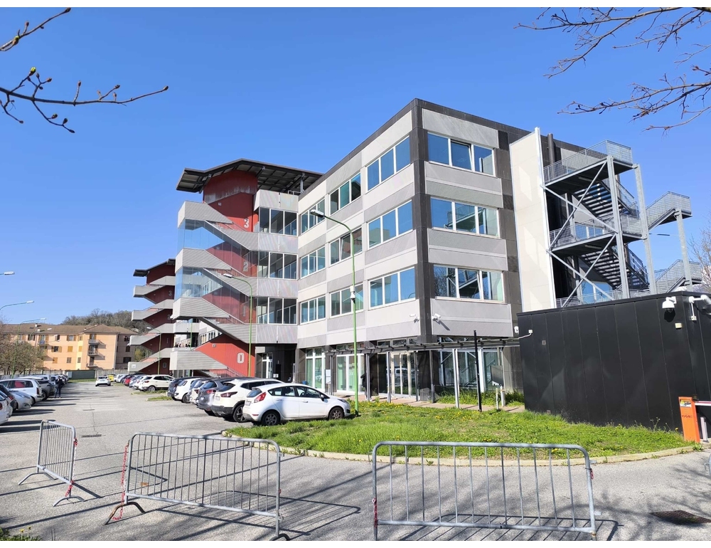 Maltrattamenti all’ex moglie, a porte chiuse il processo a Omar Favaro