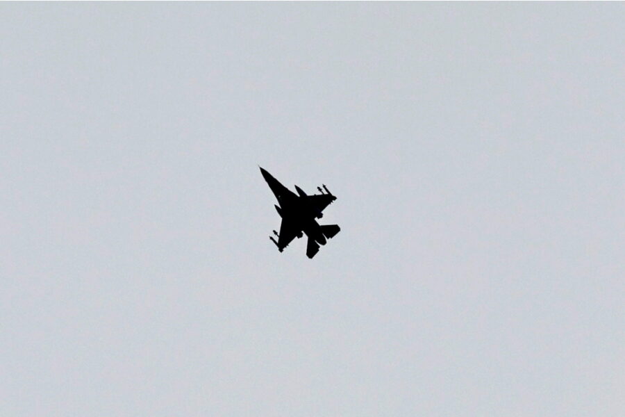 Colpito il quartier generale del battaglione nepalese