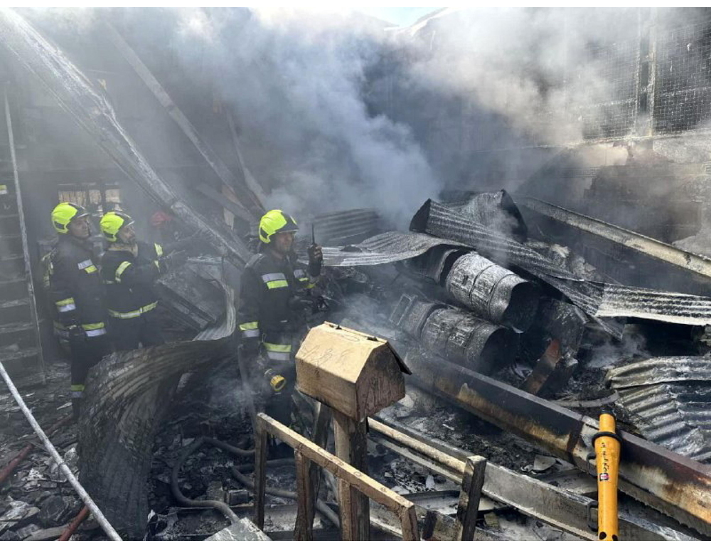 Media Iran, forti esplosioni vicino a impianto nucleare a Isfahan