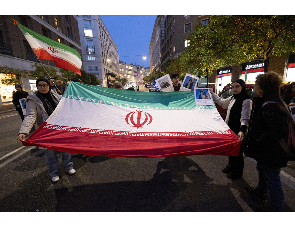 Media Iran, non sono in corso colloqui con gli Usa