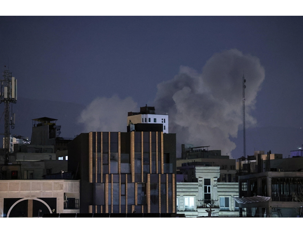 Media Iran, ‘un ospedale a Teheran colpito dai raid’