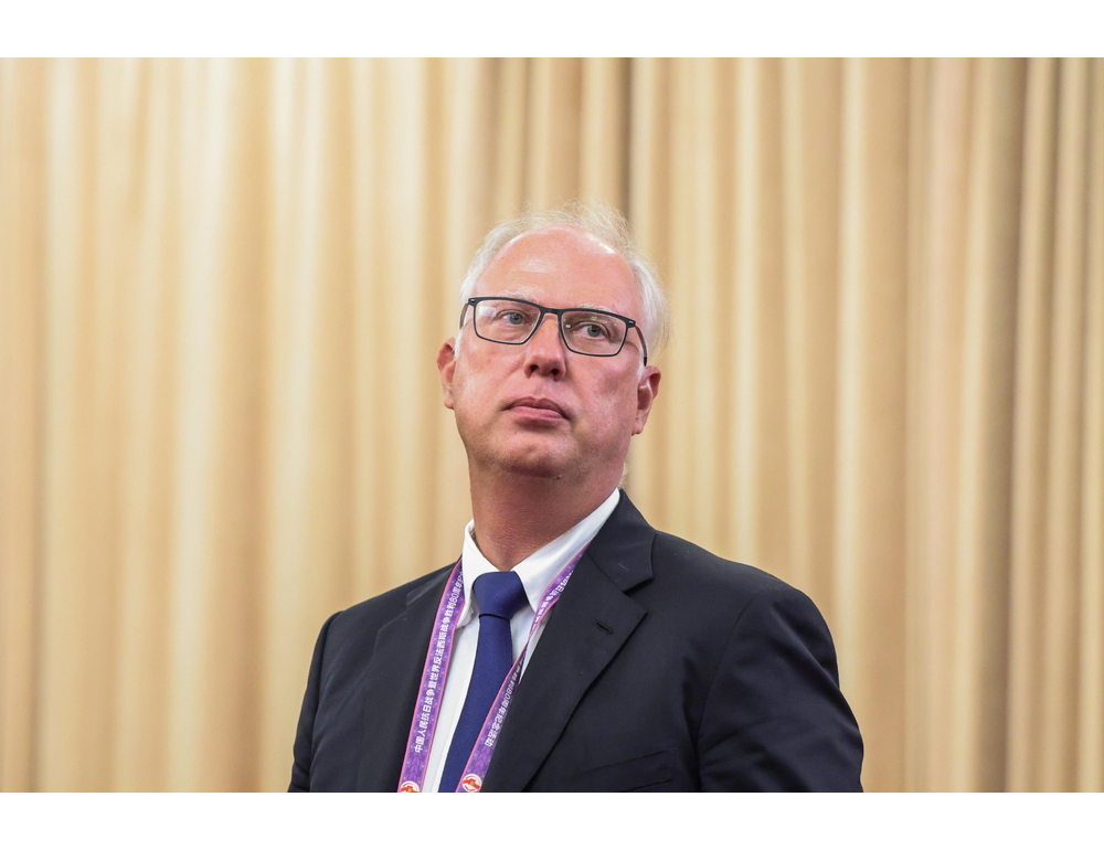 Media, ‘l’inviato russo Dmitriev è a Miami per negoziati con gli Usa’