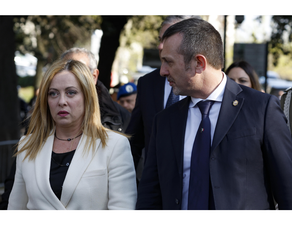 Meloni, Delmastro leggero, cittadini valuteranno se c’è stata manina