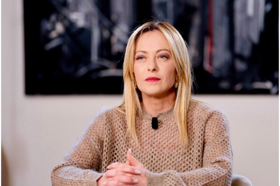 Lo pagherebbero i cittadini non il governo. Mi pare opposizione non compattissima