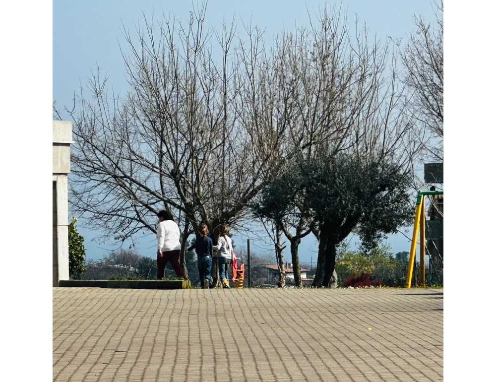 Nathan, la zia e la nonna dei bimbi del bosco alla casa famiglia
