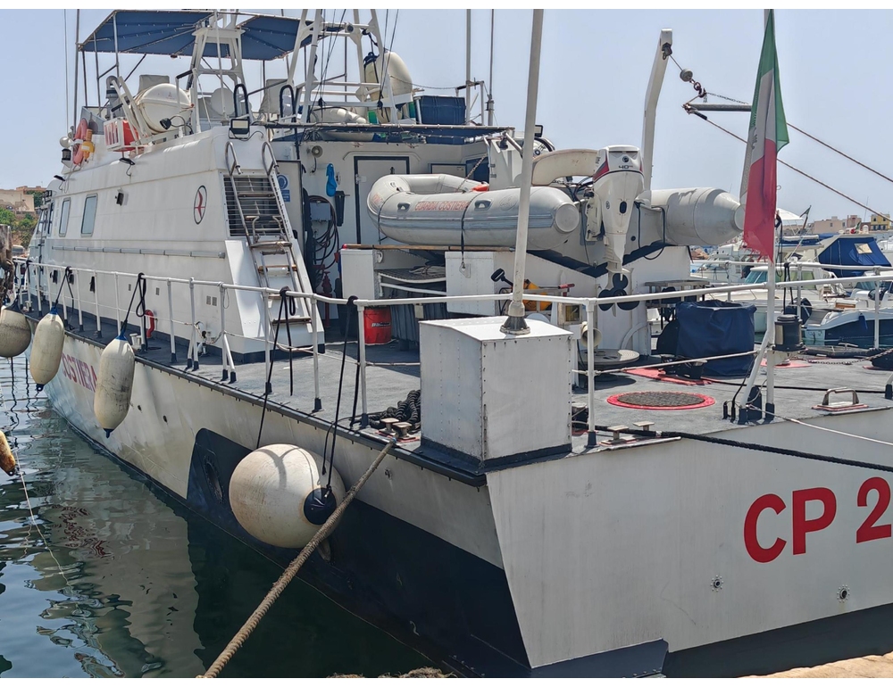 Naufraga barca con migranti davanti Lampedusa, disperso un bambino