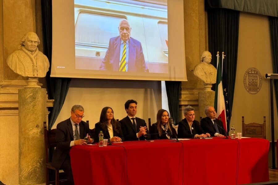'Sono certo che vinceremo'. Il ministro in collegamento con evento per il Sì ad Ancona
