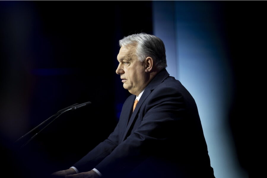 Nuovo attacco a Zelensky: 'Non darà ordini qui