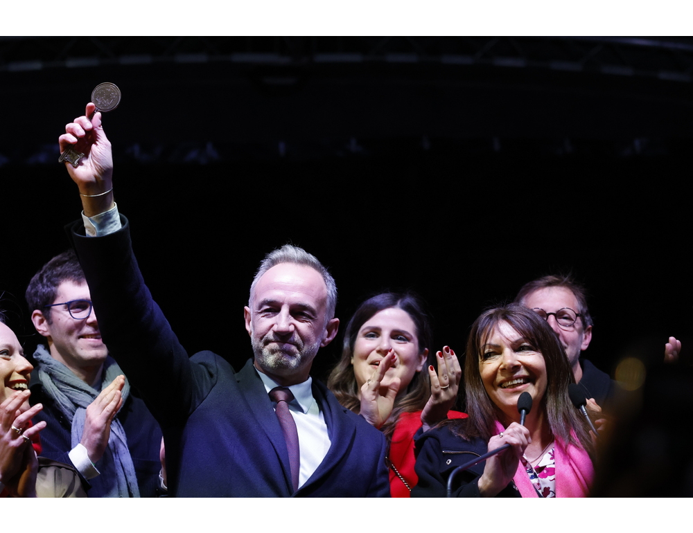 Parigi, Grégoire sindaco con il 50,52% dei voti