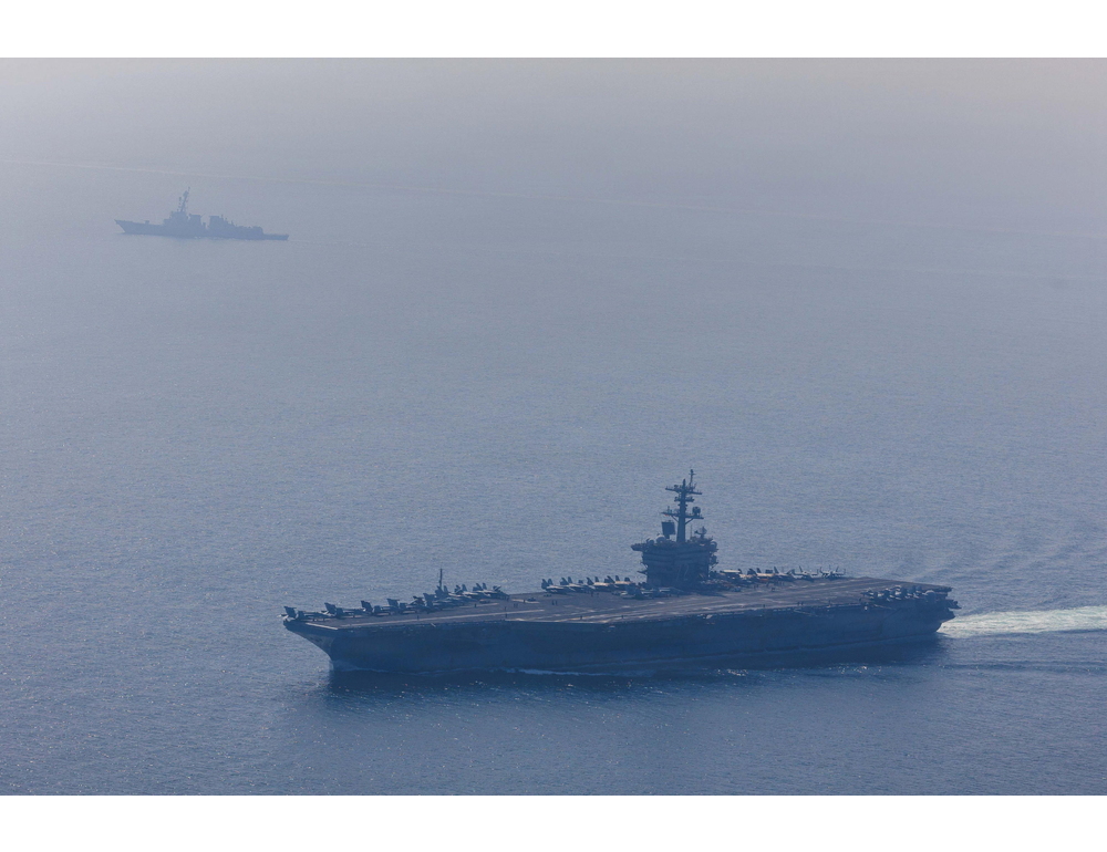 Pasdaran, ‘abbiamo attaccato la portaerei Usa Lincoln nel Golfo’