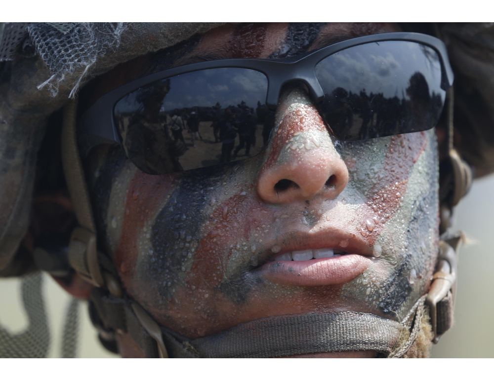 ‘Pentagono invia altre 3 navi da guerra in Medio Oriente e migliaia marines’