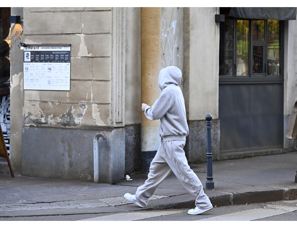 Picchiarono e accoltellarono uno studente a Milano, ‘a processo immediato’