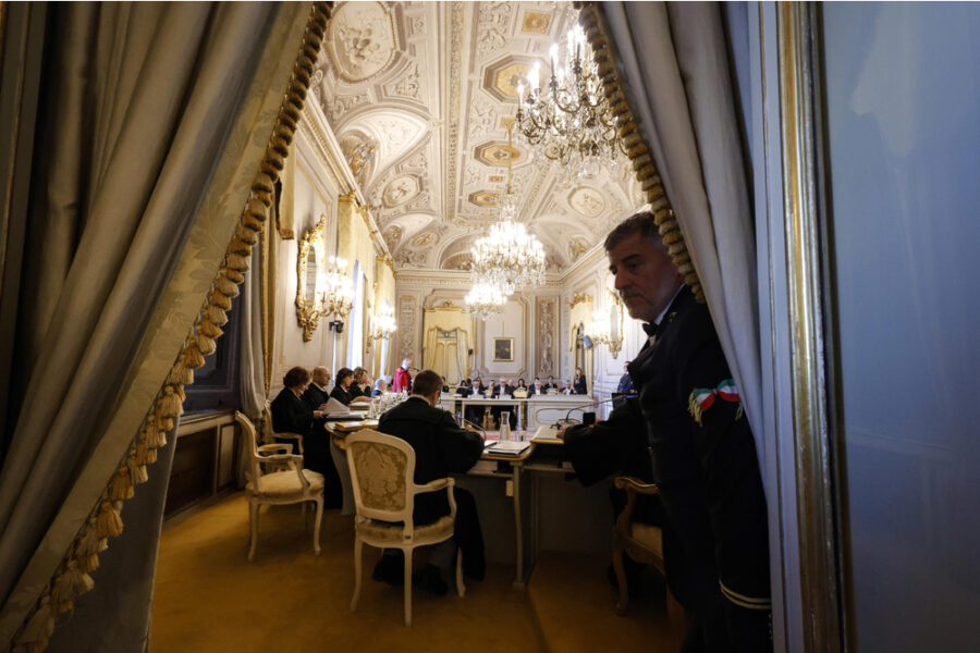 'Per introdurre una normativa nazionale di regolamentazione'