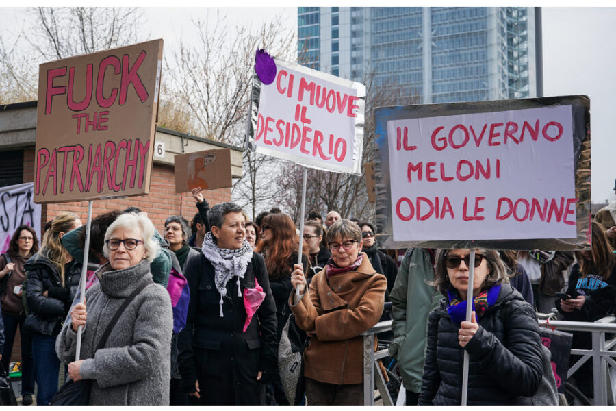 "Un passo indietro per i diritti delle donne"