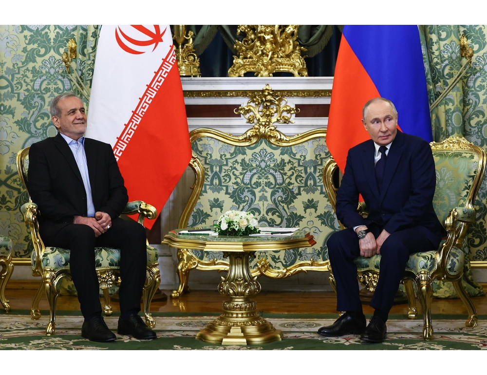 Putin parla con Pezeshkian, ‘necessario cessare le ostilità’