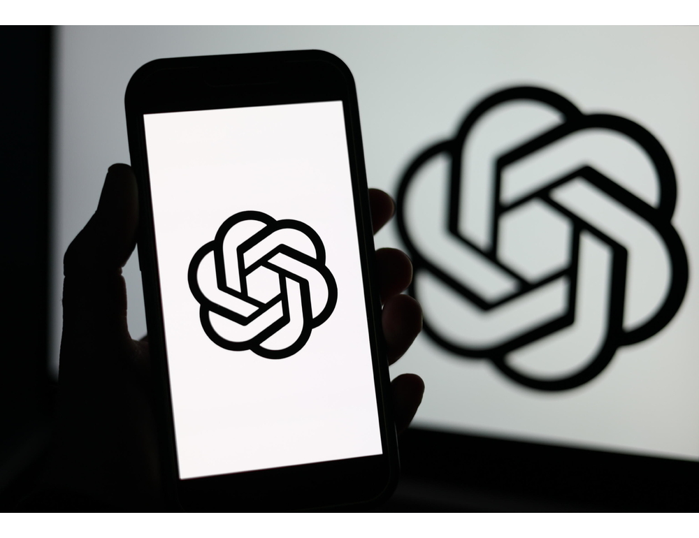 Quasi 15 milioni di italiani usano le app di IA, 1 su 4 va su ChatGpt