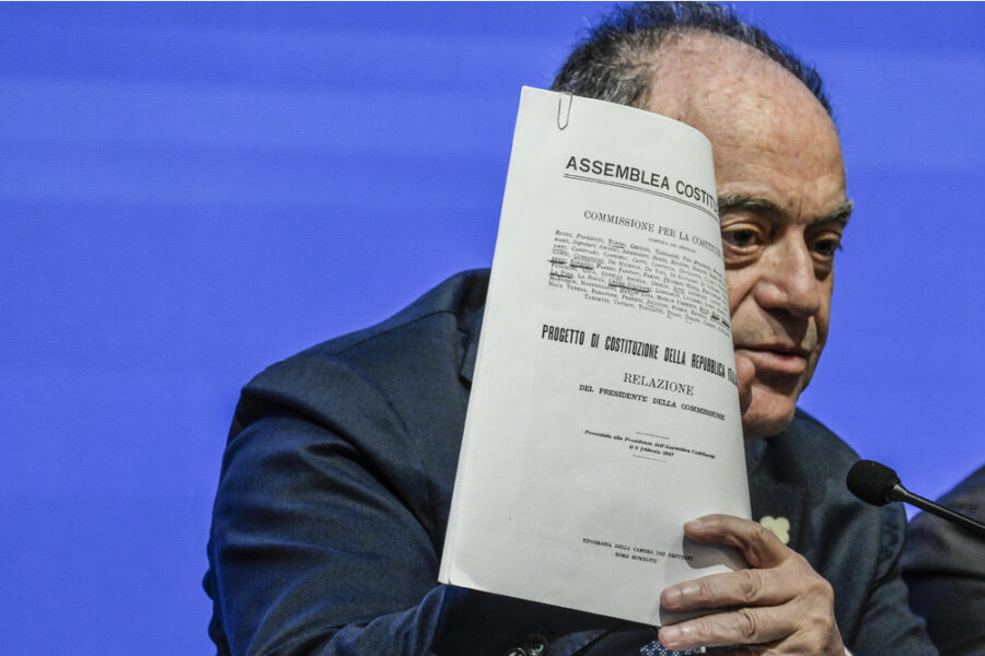 Procuratore Napoli a Radio 24: 'Copiare sistemi stranieri? Chi dice che siano migliori?'