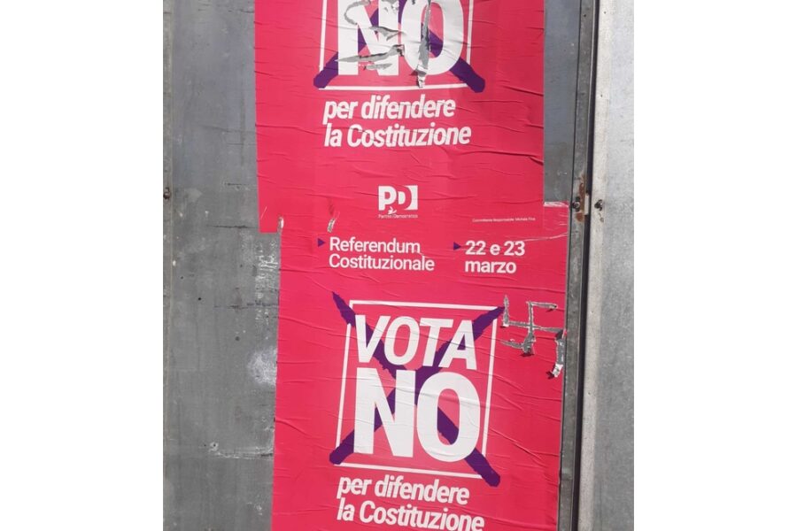 Scritte e svastiche su quelli del Pd. Comitato