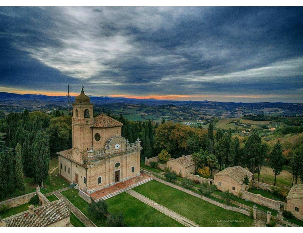 Reliquie violate in un eremo del Pesarese, sospese le funzioni