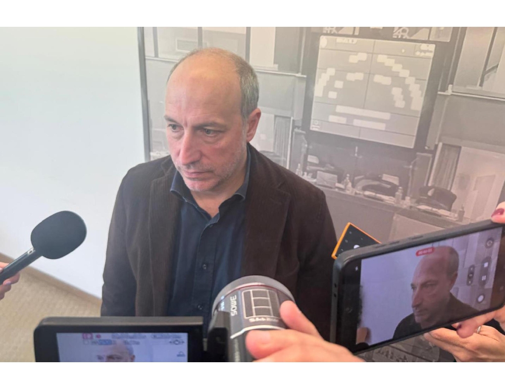 Sacche di plasma sprecate dopo i prelievi, polemica nelle Marche