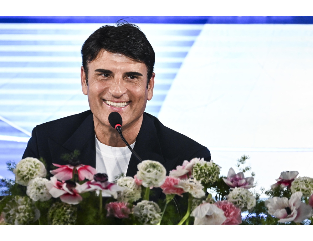 Sal Da Vinci rimanda festeggiamenti, ‘Domenico prima di tutto’