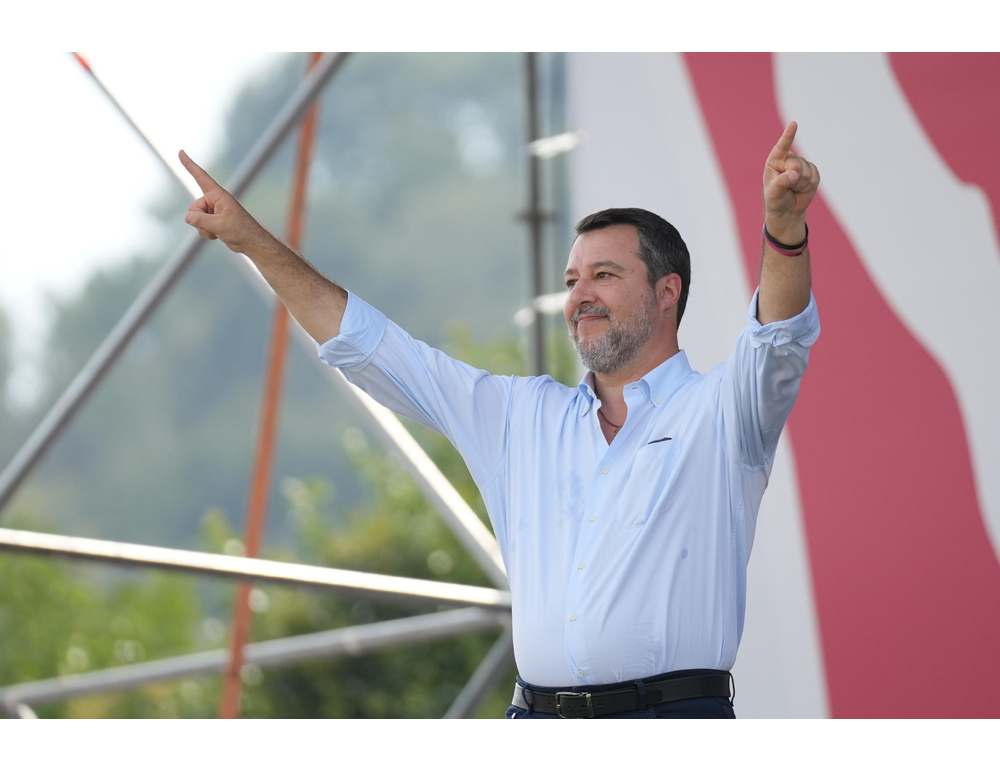 Salvini, federalisti in Italia per forza sono sovranisti in Ue