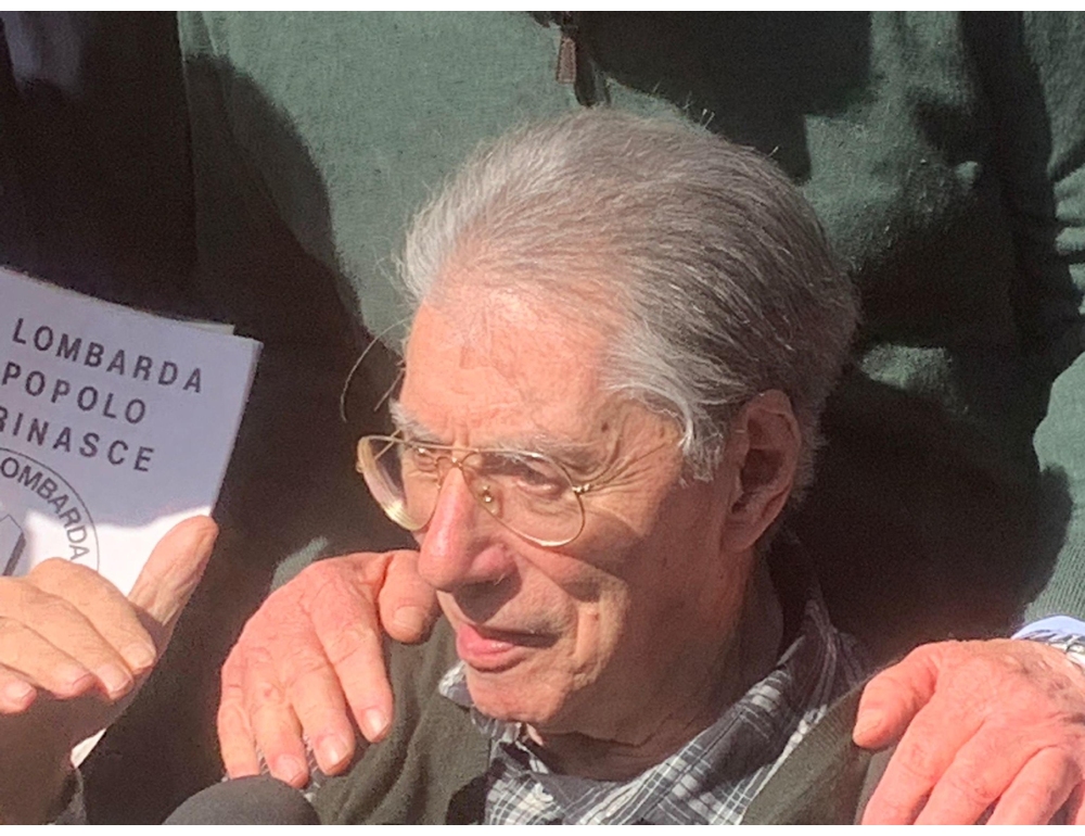 Salvini, il 18 aprile in piazza a Milano anche nel nome di Bossi