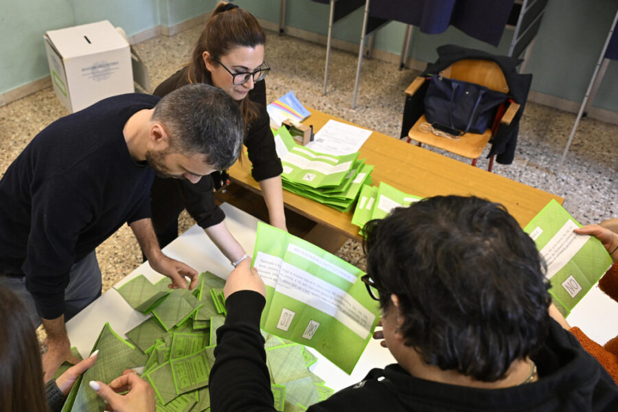 Seconda proiezione Opinio-Rai