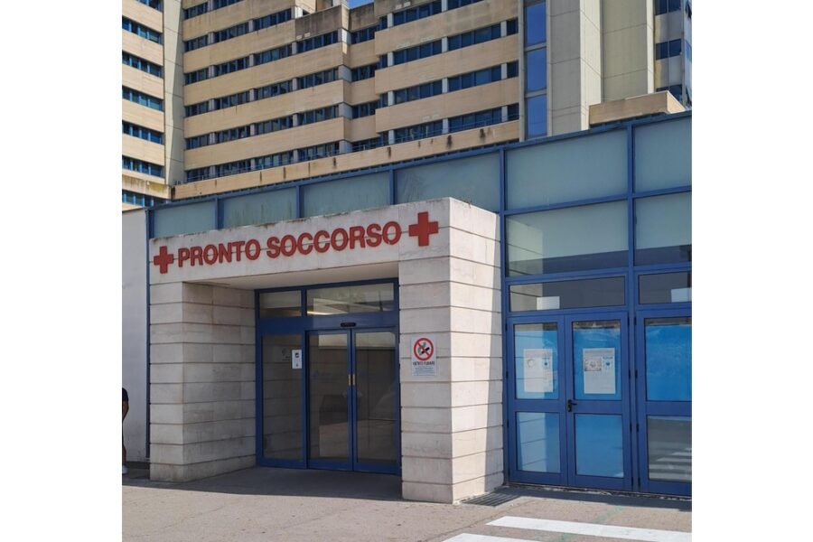 L'investitore si è fermato. La ragazza ricoverata in Rianimazione al Brotzu